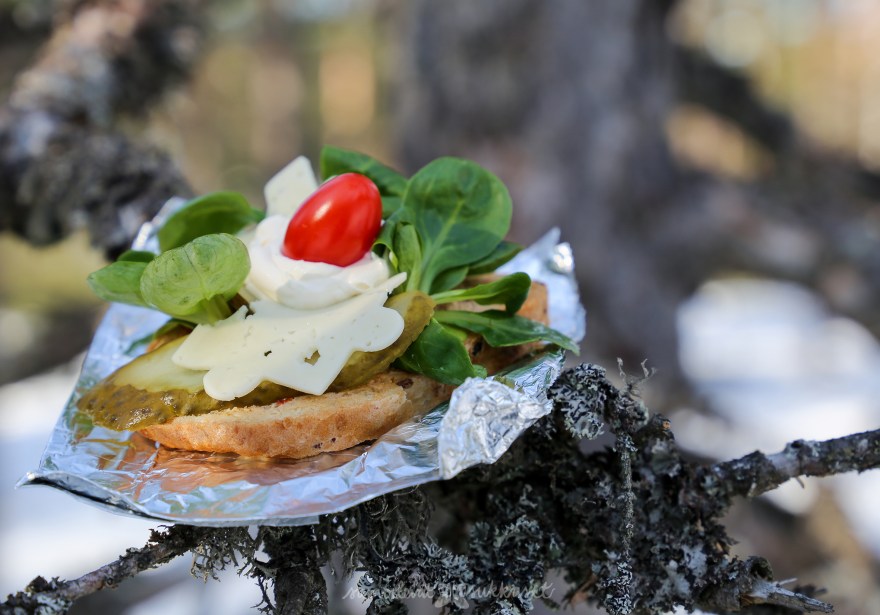 eväsleipä2_samoilevat sukkaset_kevät_laskiainen-13