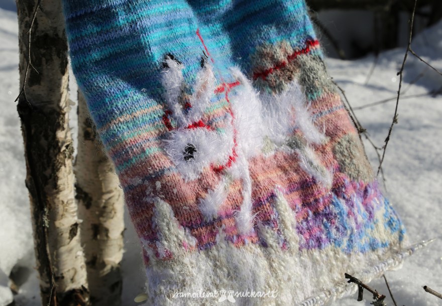 neulehame 3_jänis ja ilves_samoilevat sukkaset_metsässä-15